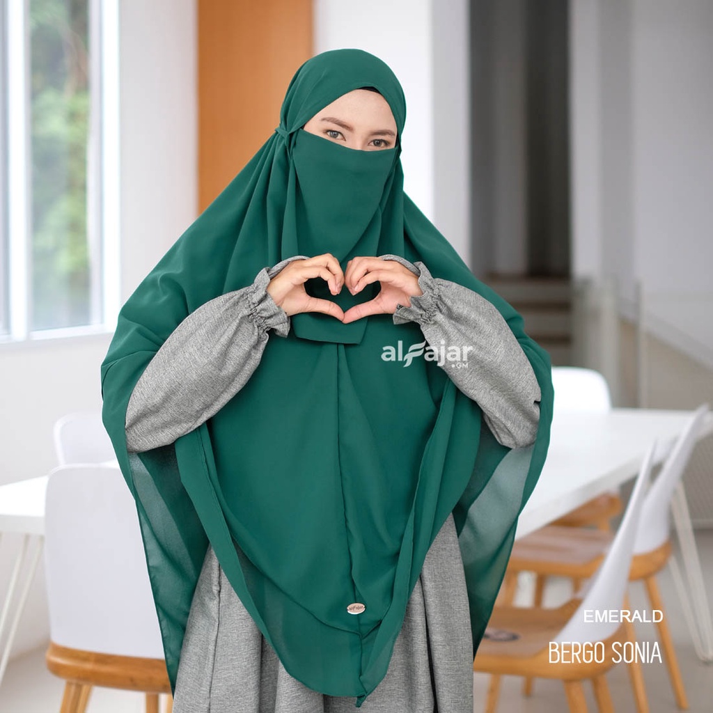 Bergo Tumpuk Dua Layer Sonia by Alfajar Free Cadar