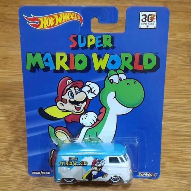 Diecast Hot Wheels Volkswagen T1 Panel Bus VW Combi Super Mario World Limited Ban Karet