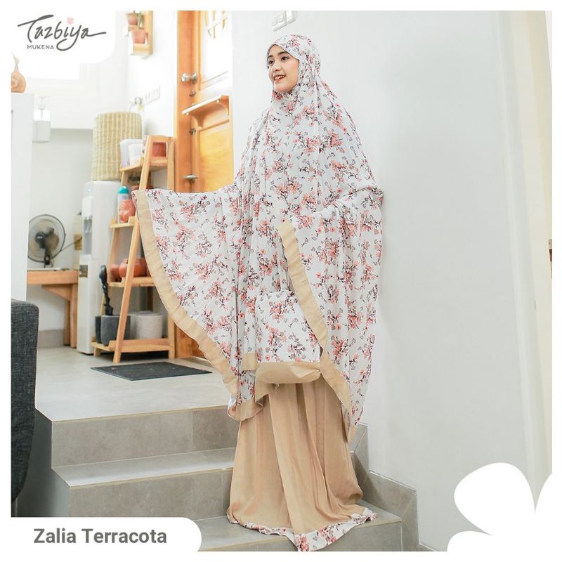 Mukena Tazbiya Zalia List Series Allsize Jumbo Katun Rayon Motif