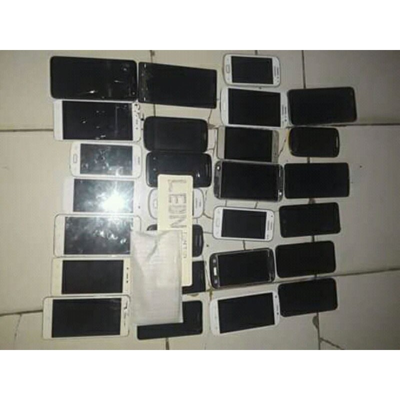 Handphone Android Rusak type Random (Gembling)