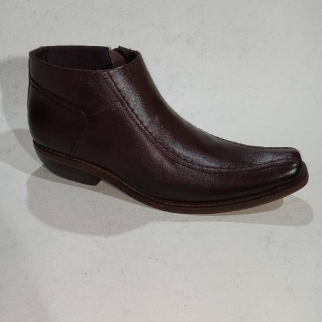 IS PARLENTE sepatu jenggel kulit asli