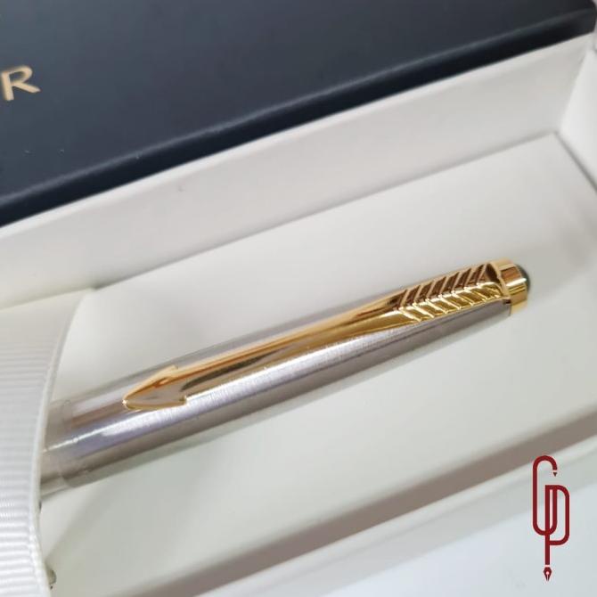 

Pulpen Parker Original 45 Ballpoint Stainless Steel SS GT