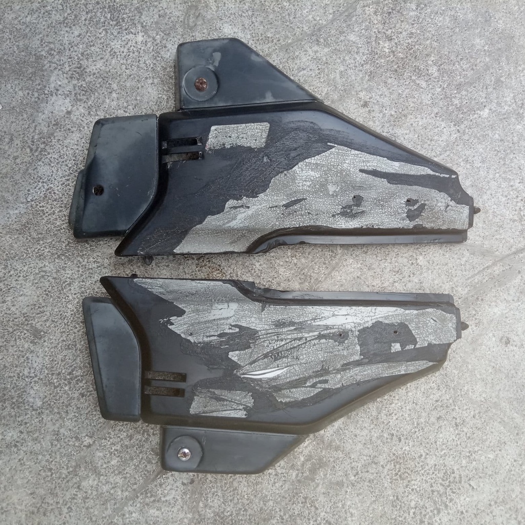Cover box tutup aki kanan kiri Honda GL pro max original copotan motor murah
