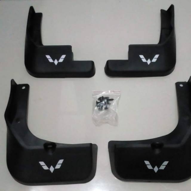 RC18A Mudguard wuling confero s