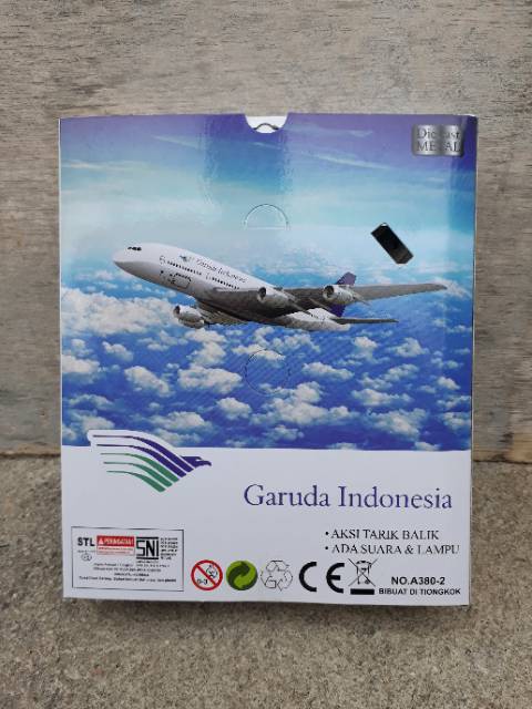 Diecast Miniatur Replika Pesawat Garuda Indonesia - Die cast Plane