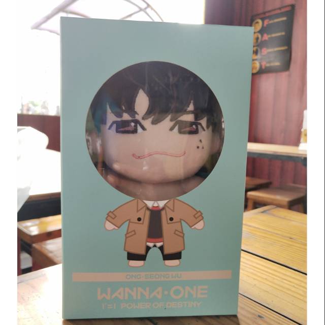 Wanna One Doll x Winter