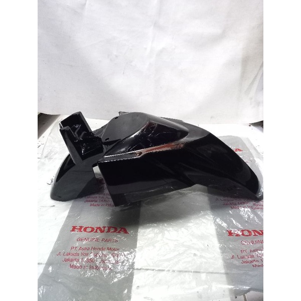 spakbor slebor depan vario 110 fi injeksi hitam original hgp 61100k46n00zc