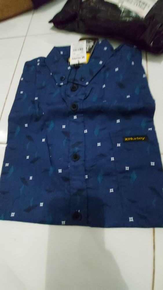 Kemeja Pria Lengan Pendek Motif