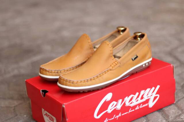 SEPATU PRIA SLIPON KULIT ASLI ORIGINAL CEVANY MYTH