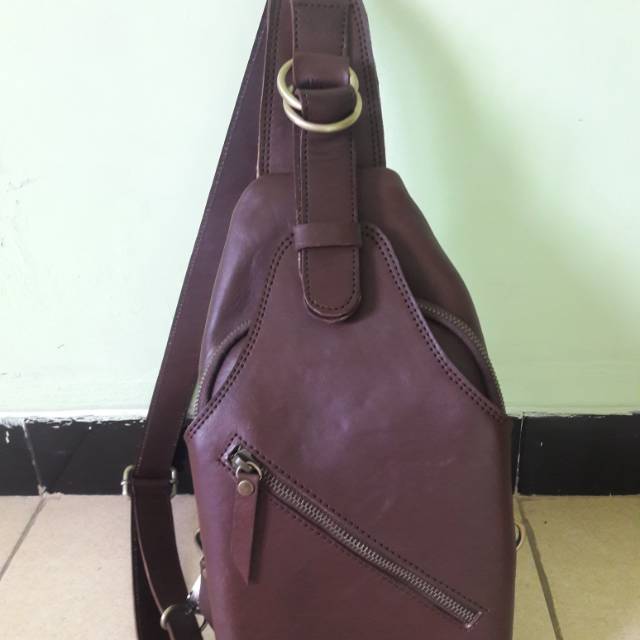 kulit Tas slempang,tas kulit,tas pria,tas asli,tas gaul,tas kekinian