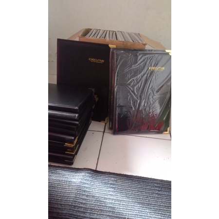 

MAP Dokumen ECECUTIVE HITAM F4 Polio Isi 20 sheet