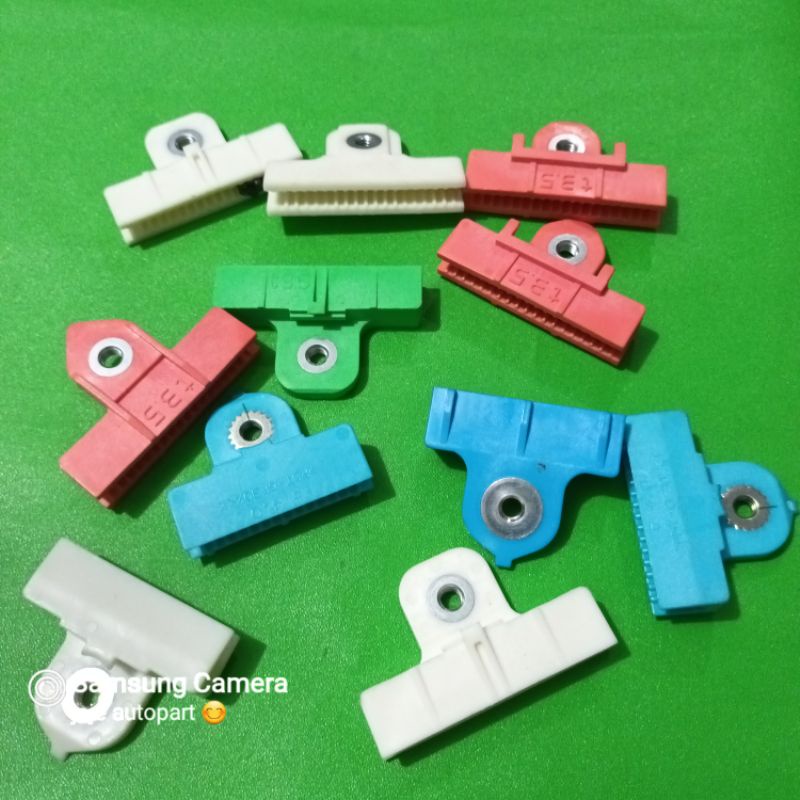penjepit kaca mobil nail turun universal ORIGINAL