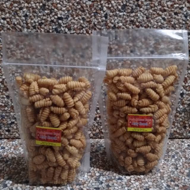 

Aneka makanan ringan