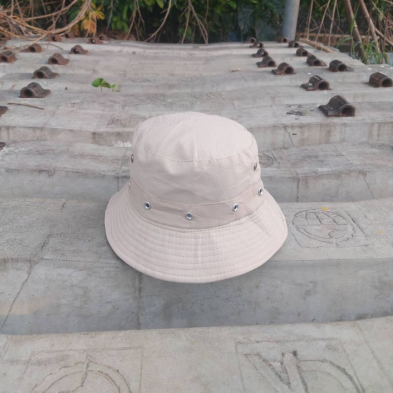 Bucket Hat / Jungle Hat / Topi Rimba bolak balik second import