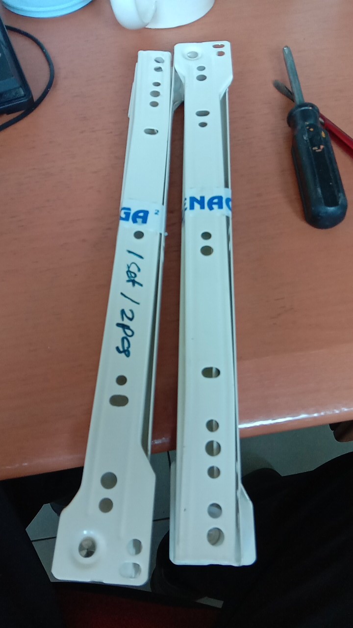 Rel Laci Huben Lenaga Rle 30 Cm