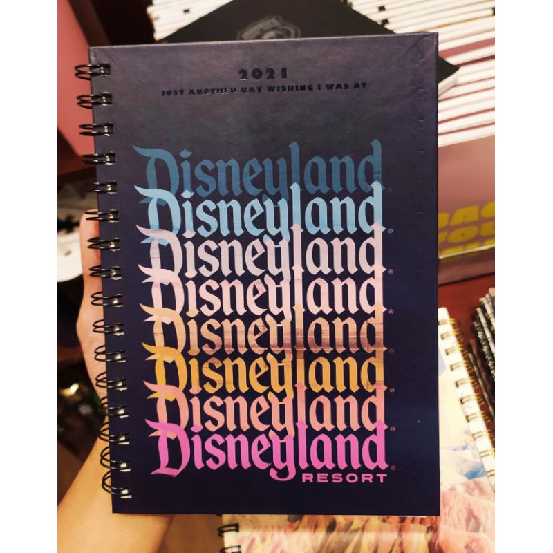 

TYPO A5 AGENDA PLANNER WEEKLY 2021 SPIRAL DISNEYLAND ORIGINAL