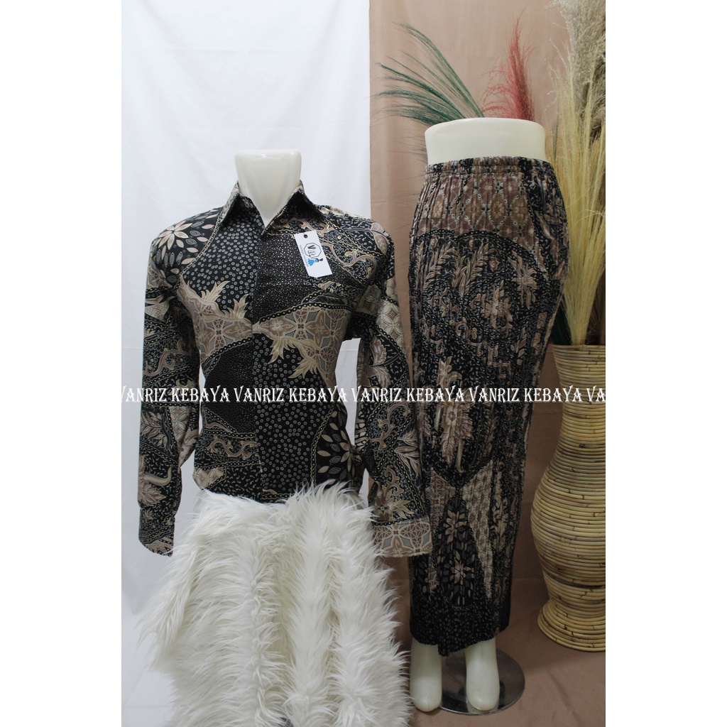 By GoldenStoreBATIK COUPLE/KEMEJA BATIK COUPLE/BATIK COUPLE LENGAN PANJANG/ROK PLISKET COUPLE