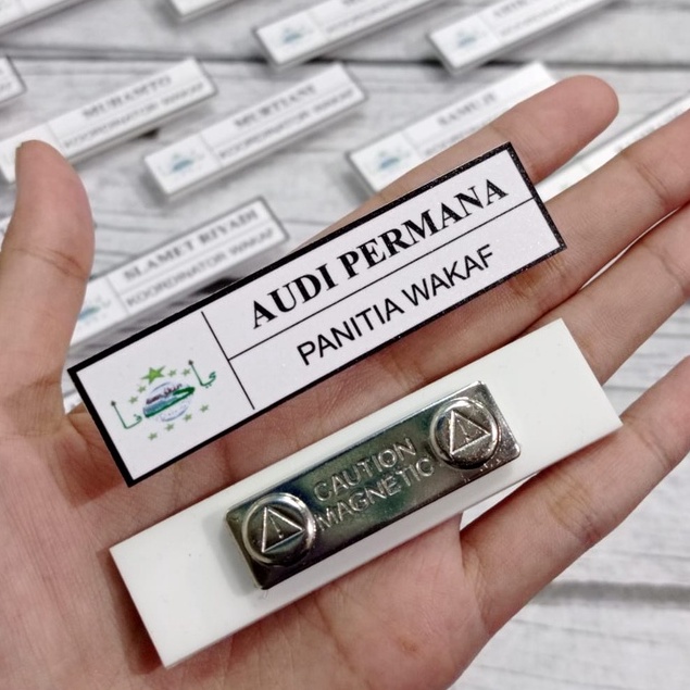Name Tag / Nama Dada Akrilik Magnet / Papan Nama Dada Akrilik Magnet / Name Tag Akrilik Magnet