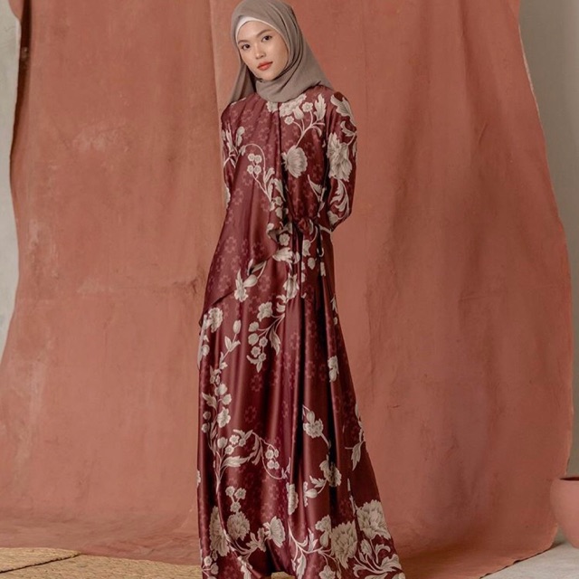 Gaharu dress WK size M