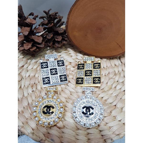 Bross Hijab Chanel dan Chanel Parfum