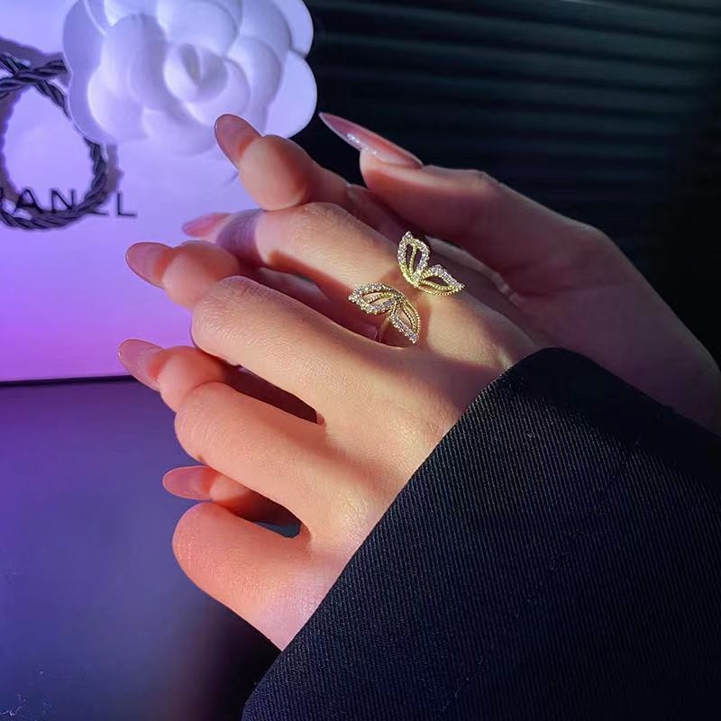 Hello Cincin Model Terbuka Desain Pita Hias Berlian Gaya Korea / Retro Cantik Untuk Wanita