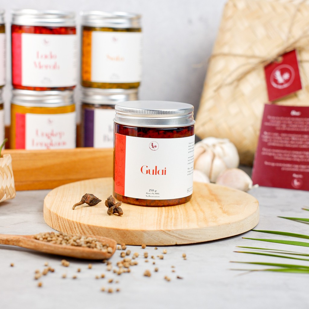 

Bumbu Gulai Non MSG 250gr MEMBUBUI