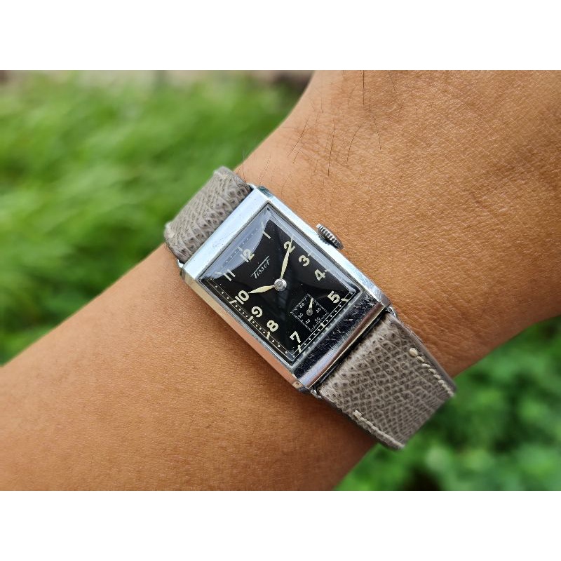 Original 30s Vintage Tissot Tank artdeco Rectangular CurveX military Black Dial