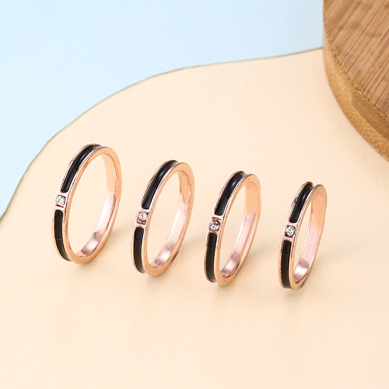 COD✨1 Pcs Cincin Titanium Cincin couple tidak berubah warna cincin stainless steel cincin wanita minimalis tahan karat cincin janji cincin hitam