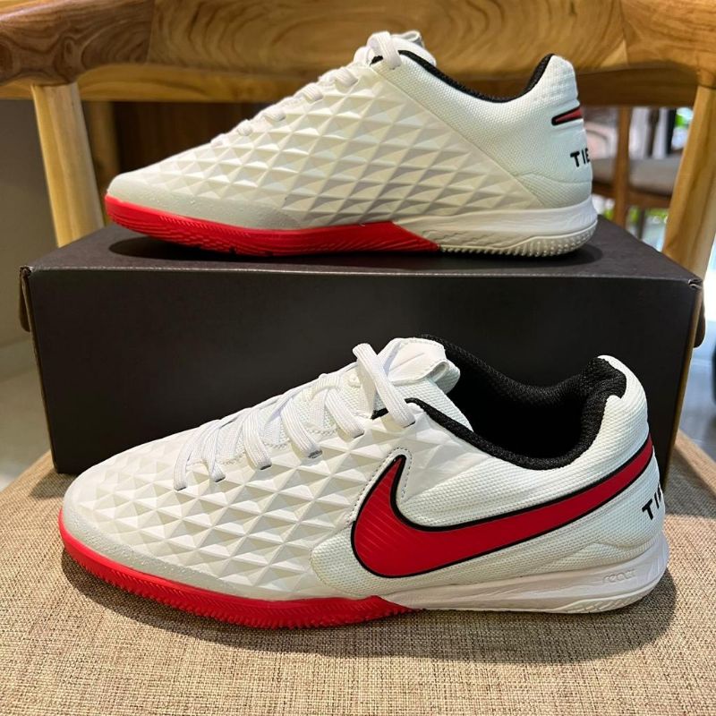 SEPATU FUTSAL NIKE TIEMPO LEGEND VIII WHITE CRIMSON IC