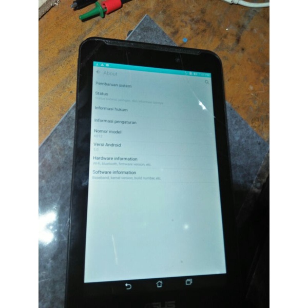 Tablet Asus K012 Minus