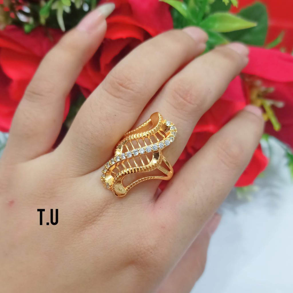 Cincin TITANIUM Dewasa Dubai pertama zircon kualitas terbaik perhiasan wanita Gold variasi motif