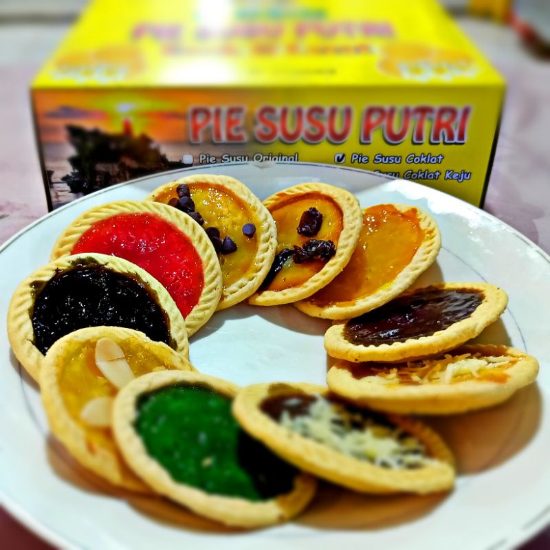 [25 pcs] PIE SUSU PUTRI CAMPUR/MIX 10 VARIANT RASA