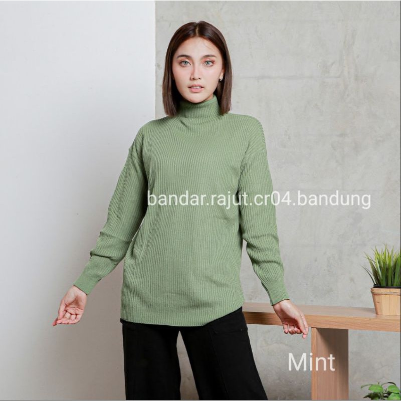 BOXY RAJUT TURTLE NECK PREMIUM.