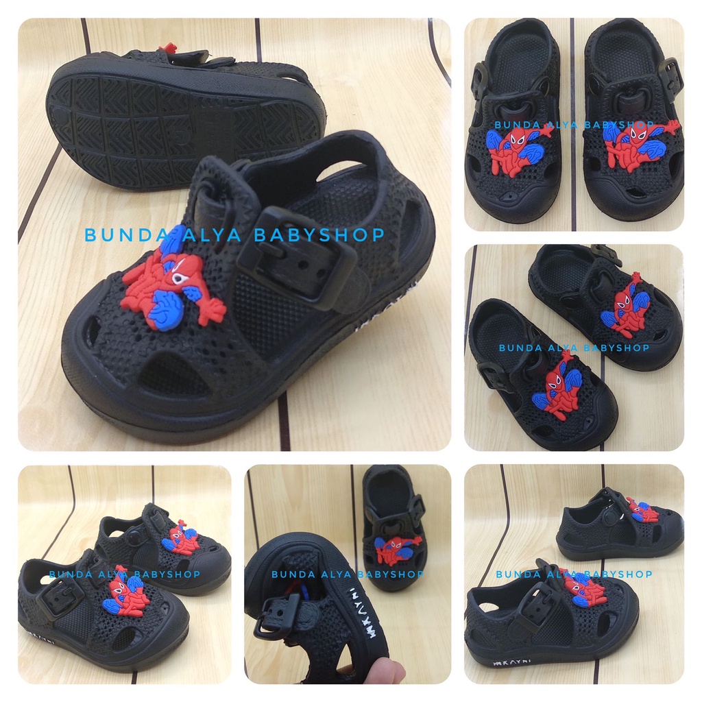 Sendal Anak Laki Laki Usia 6 Bulan 1 2 Tahun Motif Kartun HITAM Lucu Alas Karet Anti Licin - Sepatu Sandal Anak Cowok Karet Anti Licin