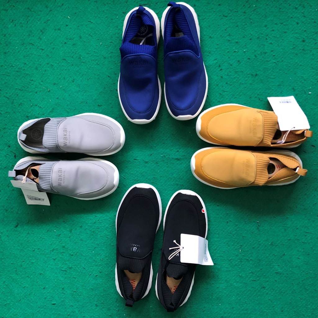 Sepatu slip on wanita - Wakai Aruto. 100% original