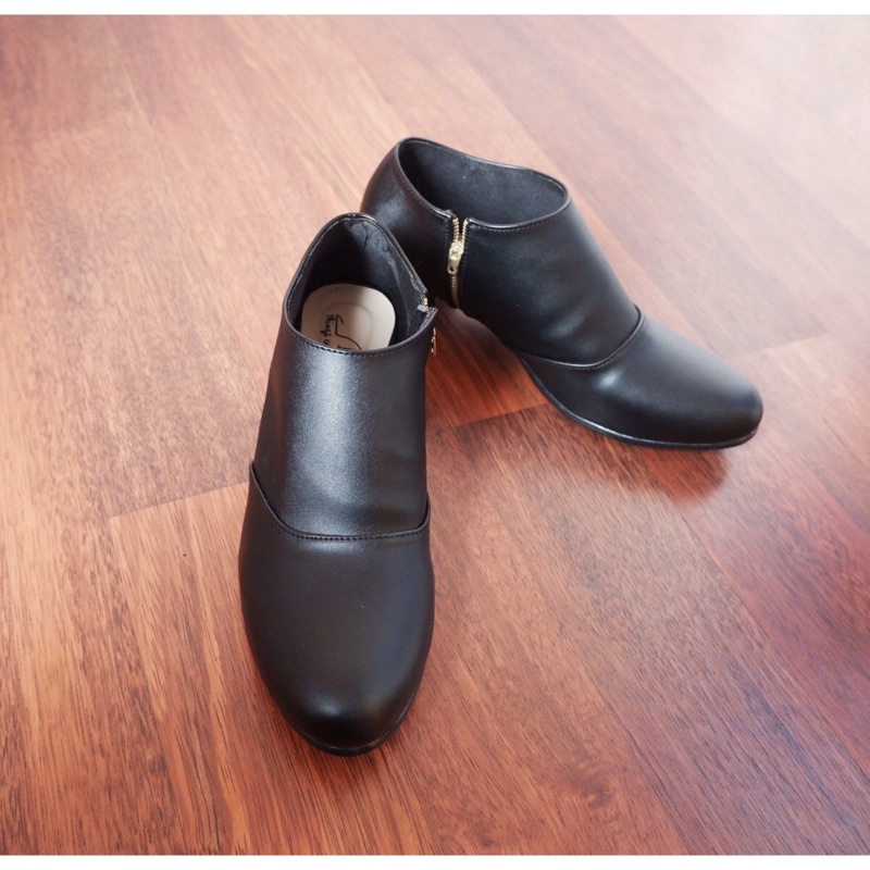 SANSA BOOTS - Sepatu wanita / Boots wanita / Heels wanita