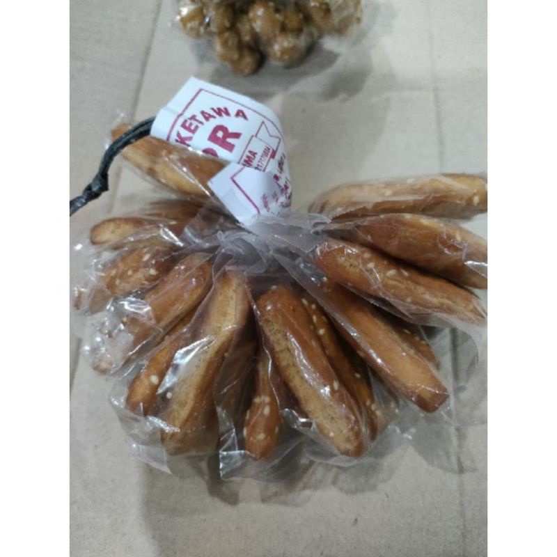 

kue ketawa panjang kue jadul ketawa isi 12