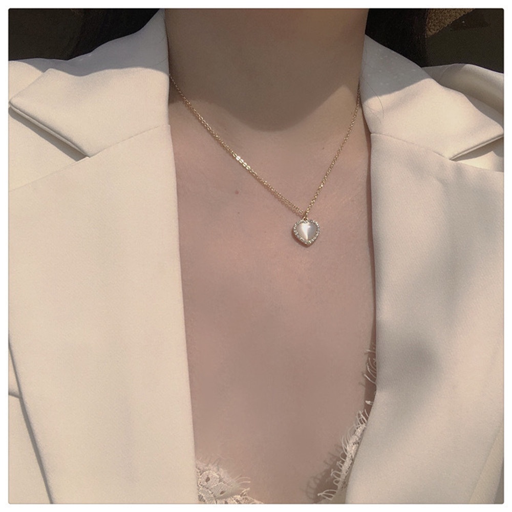 Korean Necklaces Fashion Temperament Opal Love Pendant Female 2021 New Clavicle Chain Choker Sweet Heart Jewelry Shop