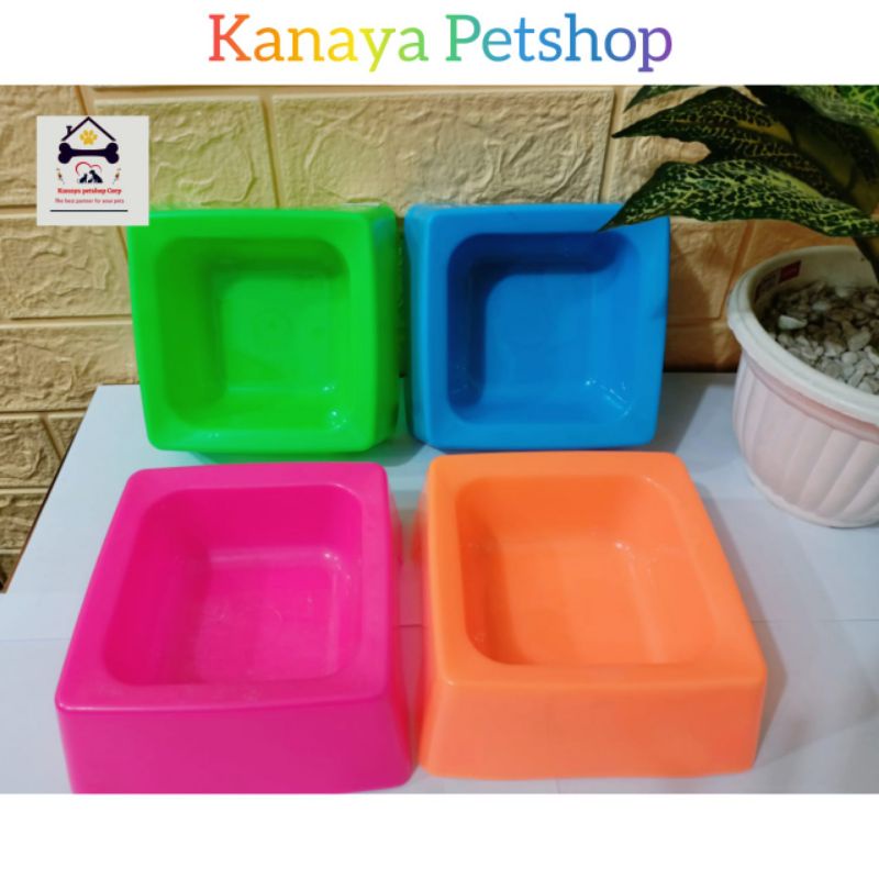 Tempat Makan Kucing - Tempat Makan Palstik Kotak- Tempat Makan Kucing Single