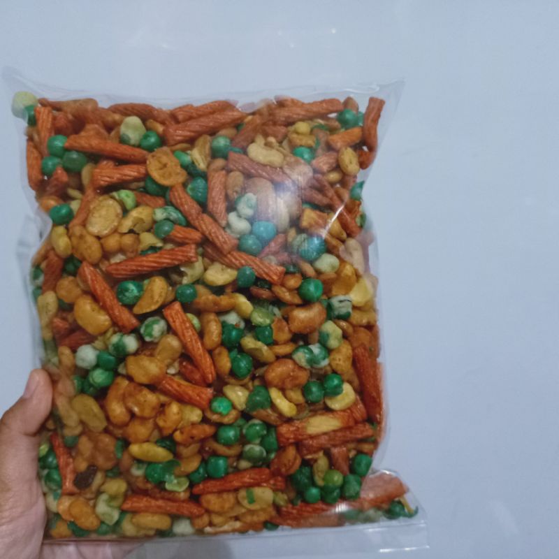 

Kacang campur Batam 500gram