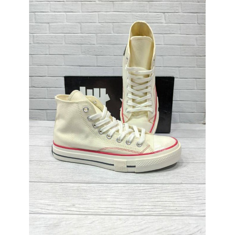 NEW ARRIVALUndefeated Fundamental x Converse Chuck 70s HI Cream