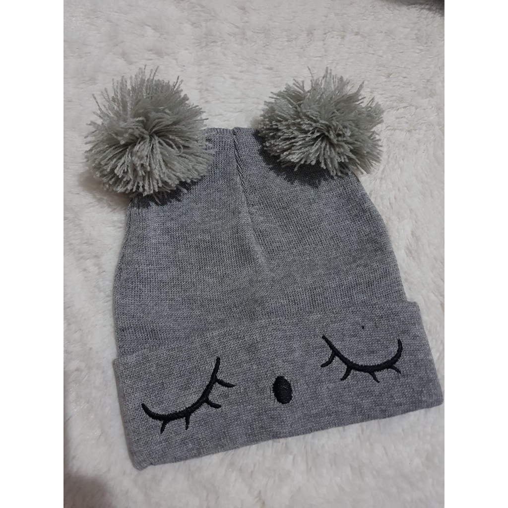 topi POMPOM SLEEP EYES