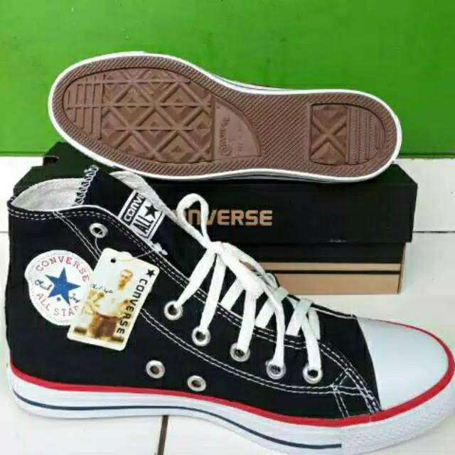 SEPATU SNEAKERS BOOTH HITAM LIST MERAH