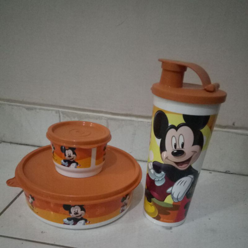 1 set tempat makan dan minum anak tupperware ori