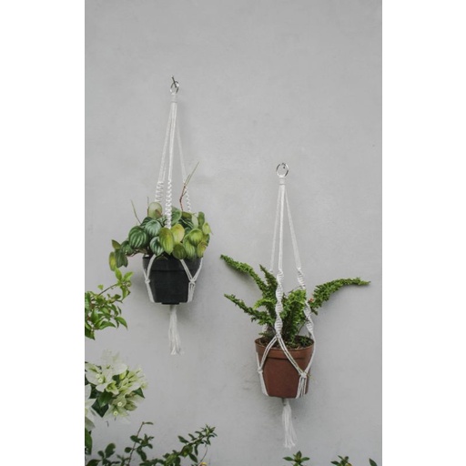 macrame pot gantung . pot gantung murah . pot bunga gantung . pot gantung
