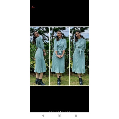 [PRELOVED] Dress Plisket Button