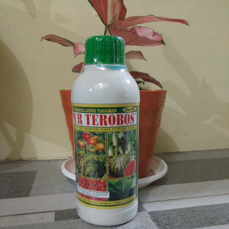 Pupuk Super Terobos Untuk Daun Bunga dan Buah 500ml