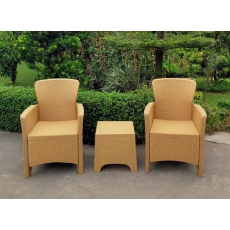 PAKET MEJA TERAS DAN KURSI SANTAI 2BH AKAKO AKR / PAKET MEJA TERAS PLASTIK ANYAMAN ROTAN  MURAH