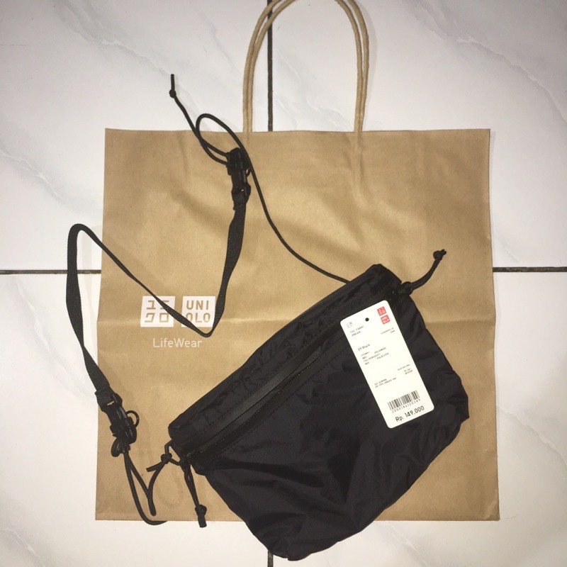 fanny bag uniqlo