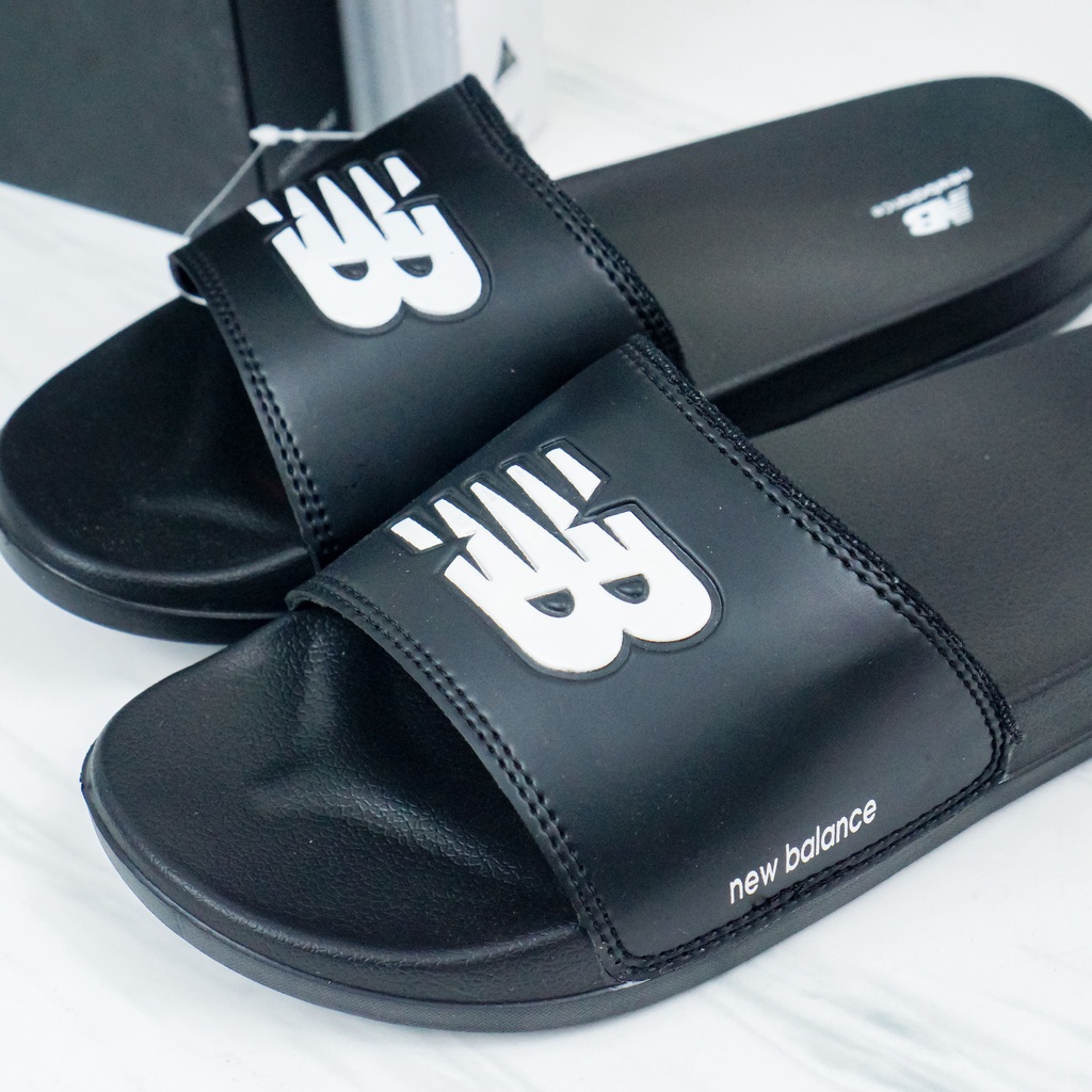 Sandal Pria Wanita Model Slide Terbaru Ringan &amp; Anti Licin